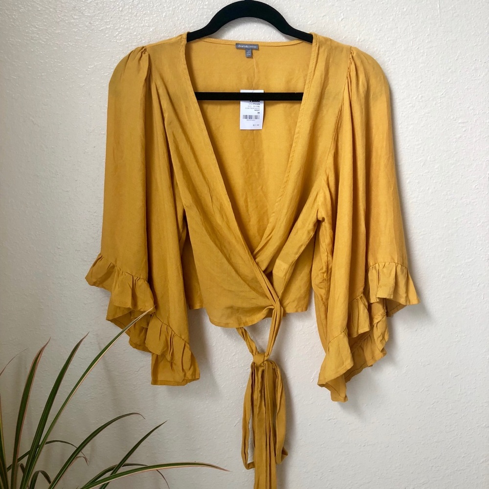 NWT Bell Sleeve Wrap Top
